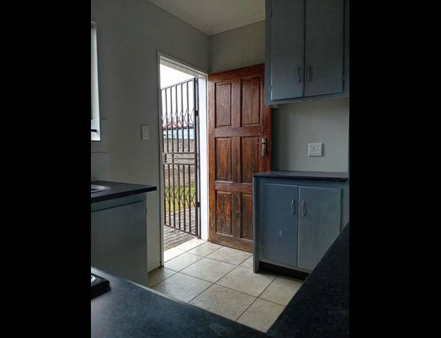 3 BEDROOM HOUSE FOR SALE IN CRYSTAL PARK